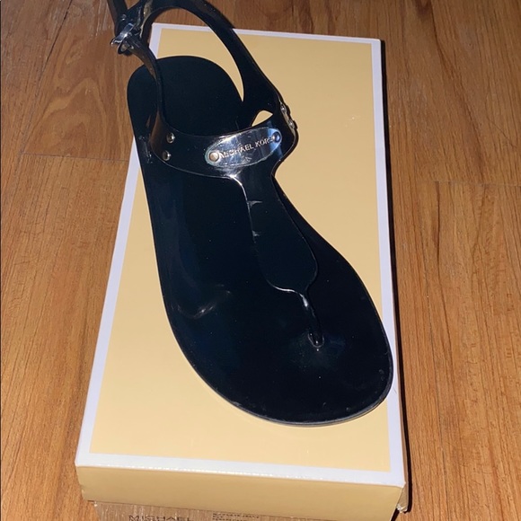 Black Micheal Kors Sandals - Picture 1 of 4
